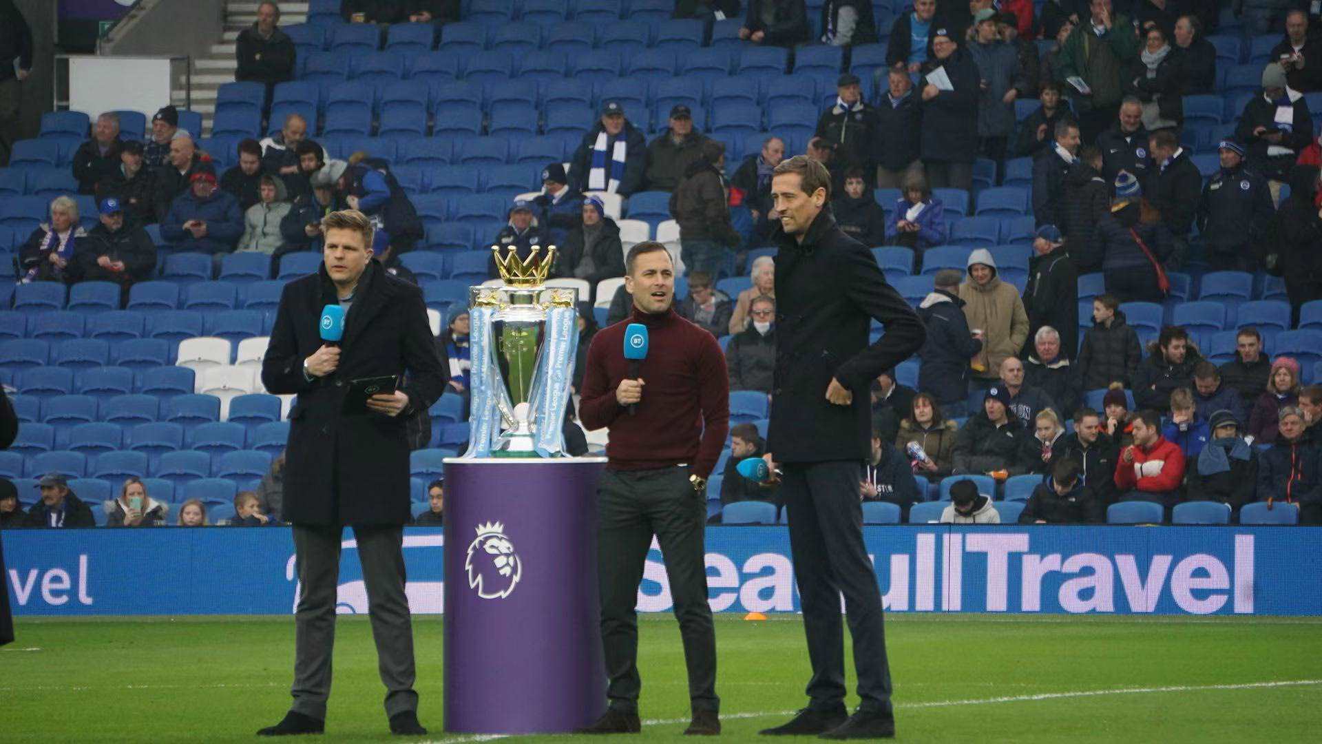 在赛季中的 在赛季中的